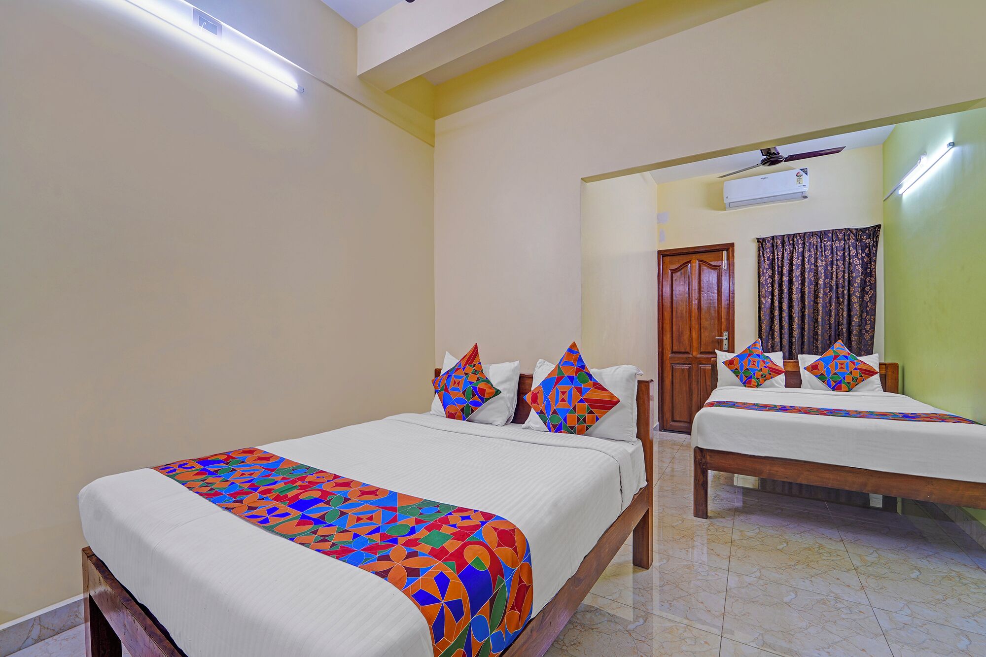 Family Room | Egyptian cotton sheets, premium bedding, in-room safe, free WiFi