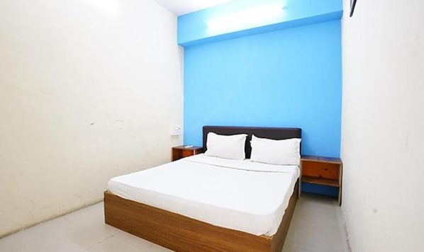 Deluxe Room | Egyptian cotton sheets, premium bedding, in-room safe, free WiFi