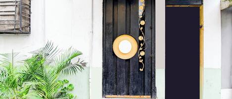 Entrada de la propiedad