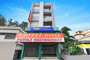 Exterior - Fabhotel Rose (Barasat)