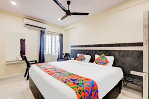 Egyptian cotton sheets, premium bedding, in-room safe, free WiFi - Fabhotel Sri Lakshmi Sea Grand (Visakhapatnam)