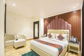 Habitación Deluxe | Sábanas de algodón egipcio, ropa de cama de alta calidad, caja fuerte