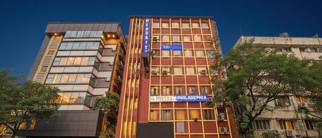 Façana frontal de l'allotjament