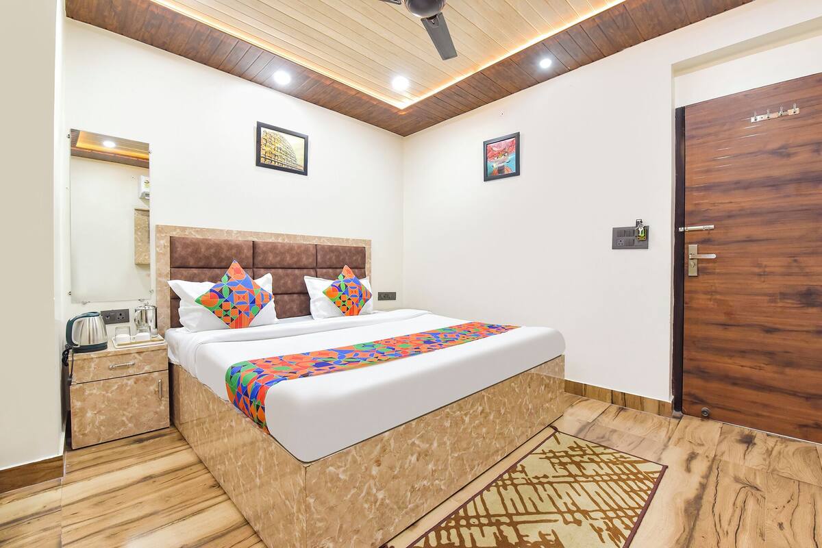 Habitación familiar | Sábanas de algodón egipcio, ropa de cama de alta calidad, caja fuerte