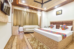 Habitación familiar | Sábanas de algodón egipcio, ropa de cama de alta calidad, caja fuerte