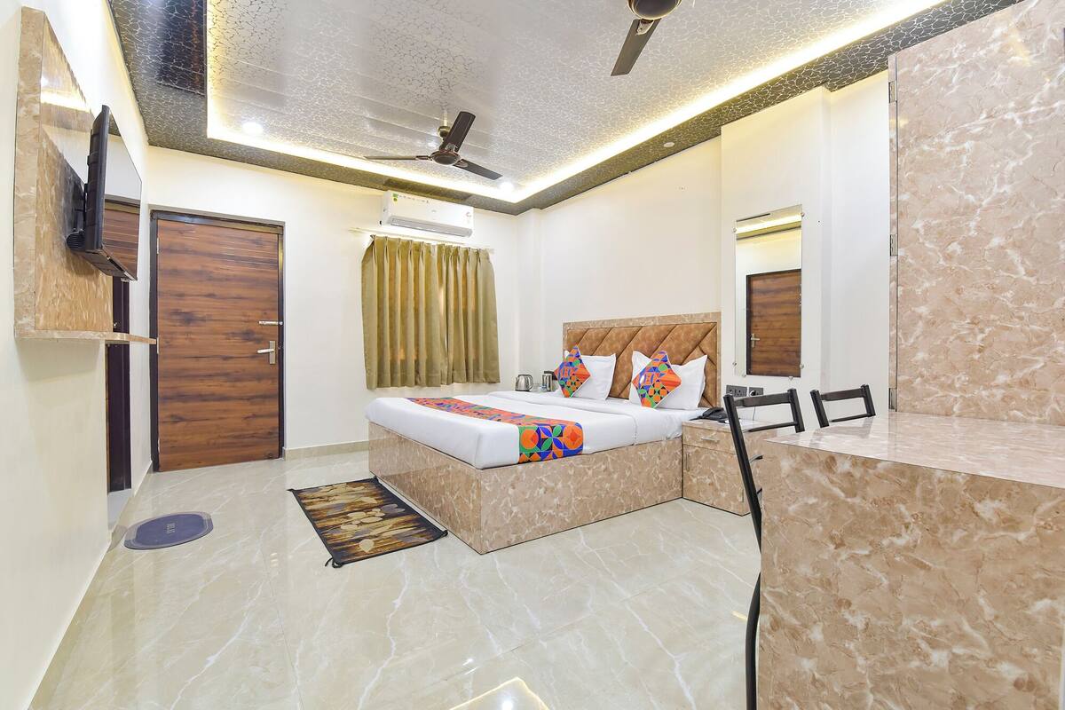 Habitación Deluxe | Sábanas de algodón egipcio, ropa de cama de alta calidad, caja fuerte