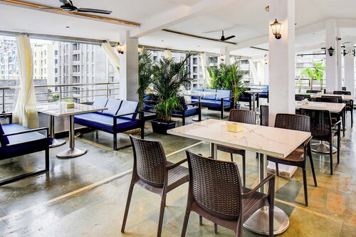 Fabhotel New Pune Residency