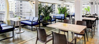 Fabhotel New Pune Residency