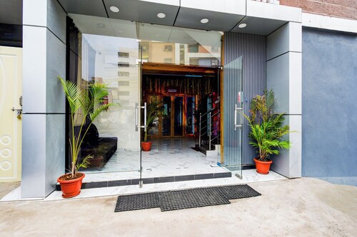 Fabhotel Pnr Continental