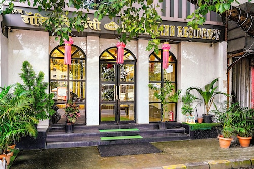 Fabhotel Dolphin Residency