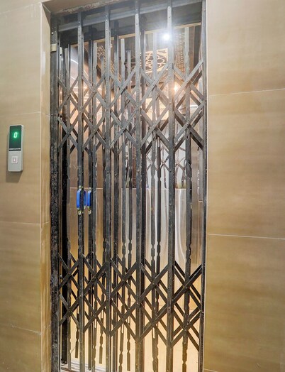 Fabhotel 皇家玫瑰公寓酒店  