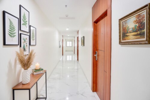 Fabhotel Radha Rani Residency