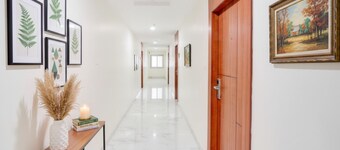 Fabhotel Radha Rani Residency