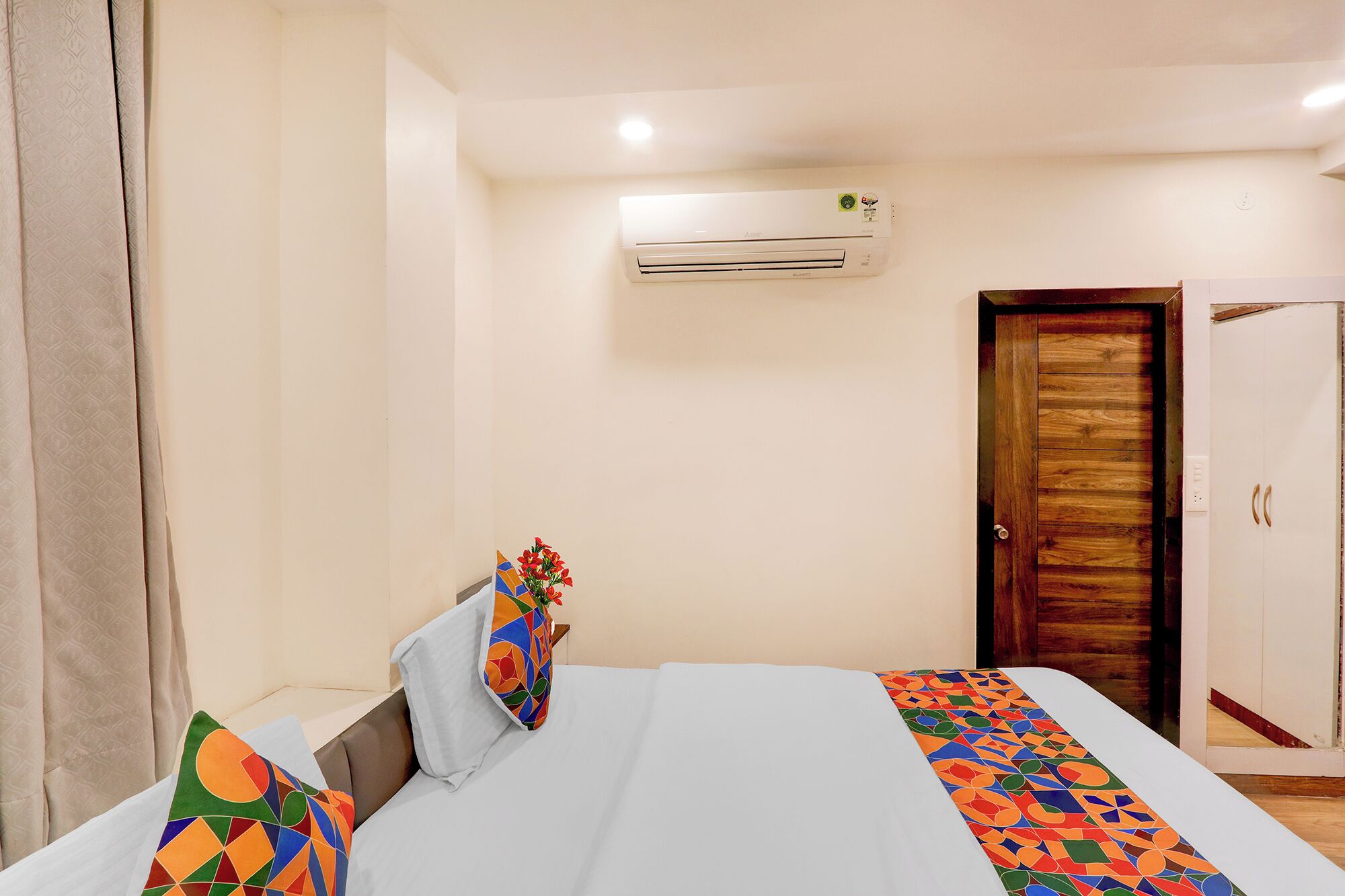 Deluxe Room | Egyptian cotton sheets, premium bedding, in-room safe, free WiFi