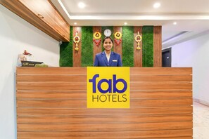 Reception - Fabhotel Seven Inn (Bhubaneshwar)
