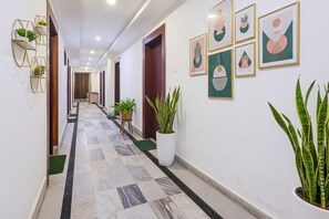 Lobby - Fabhotel Seven Inn (Bhubaneshwar)
