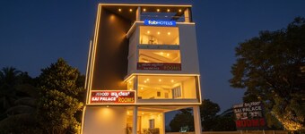 ファブホテル サイ パレス