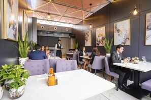Restaurant - Fabhotel Nexus Inn (Mumbai)