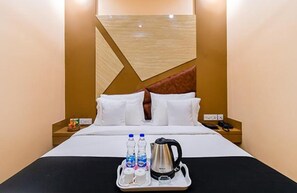Egyptian cotton sheets, premium bedding, in-room safe, free WiFi