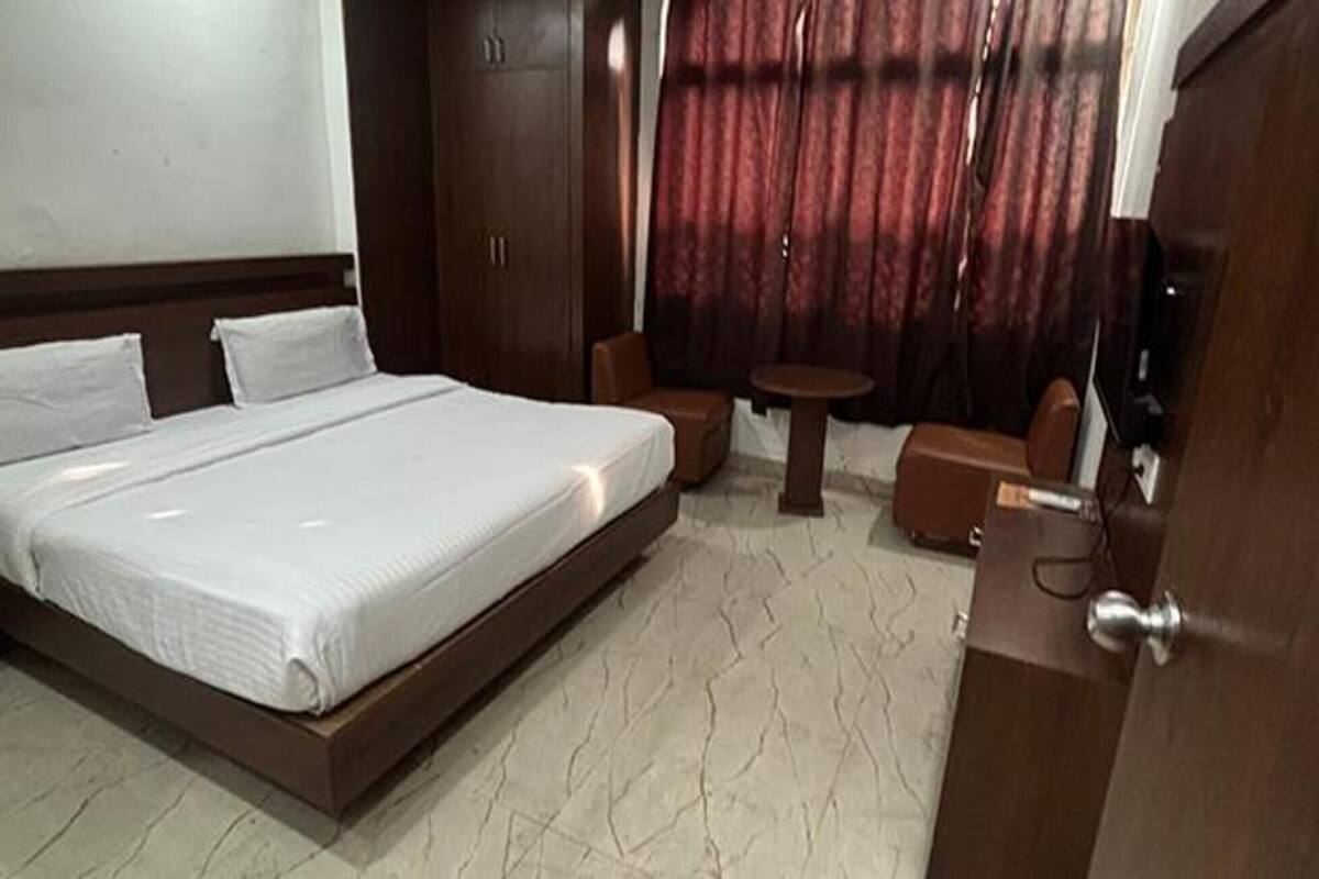 Deluxe Room | Egyptian cotton sheets, premium bedding, in-room safe, free WiFi