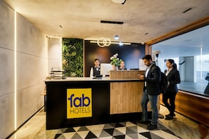 Reception - Fabhotel Casa Grand (Hyderabad)