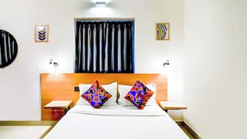 Executive Room | Egyptian cotton sheets, premium bedding, in-room safe, free WiFi