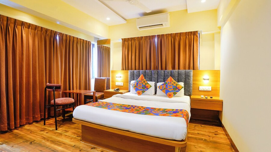 Fabhotel Ratna Mahal