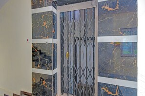 Elevator