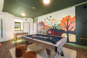 Spielezimmer