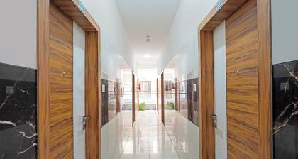 Fabexpress Shyam Palace