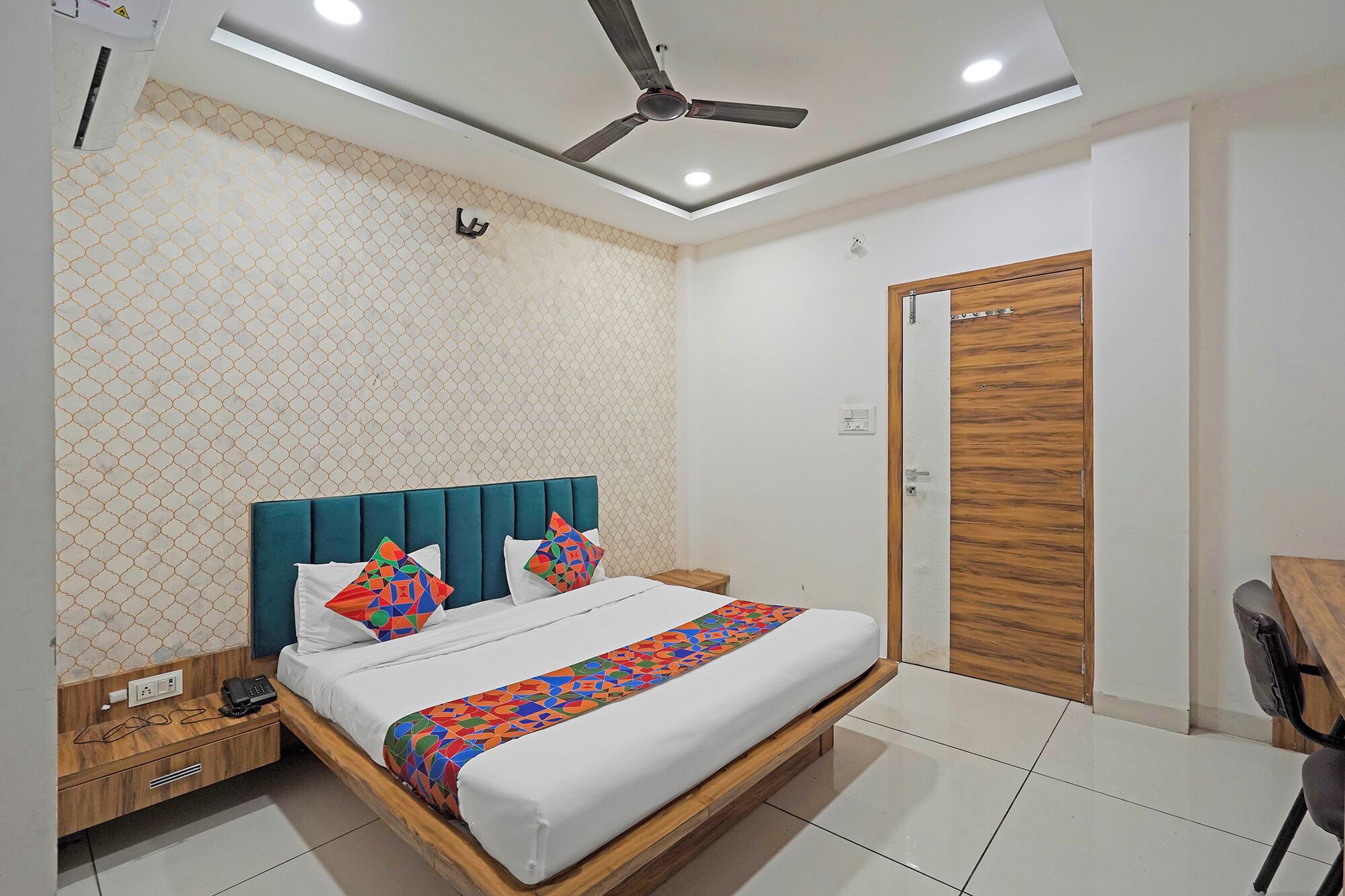 Habitación Deluxe | Sábanas de algodón egipcio, ropa de cama de alta calidad, caja fuerte