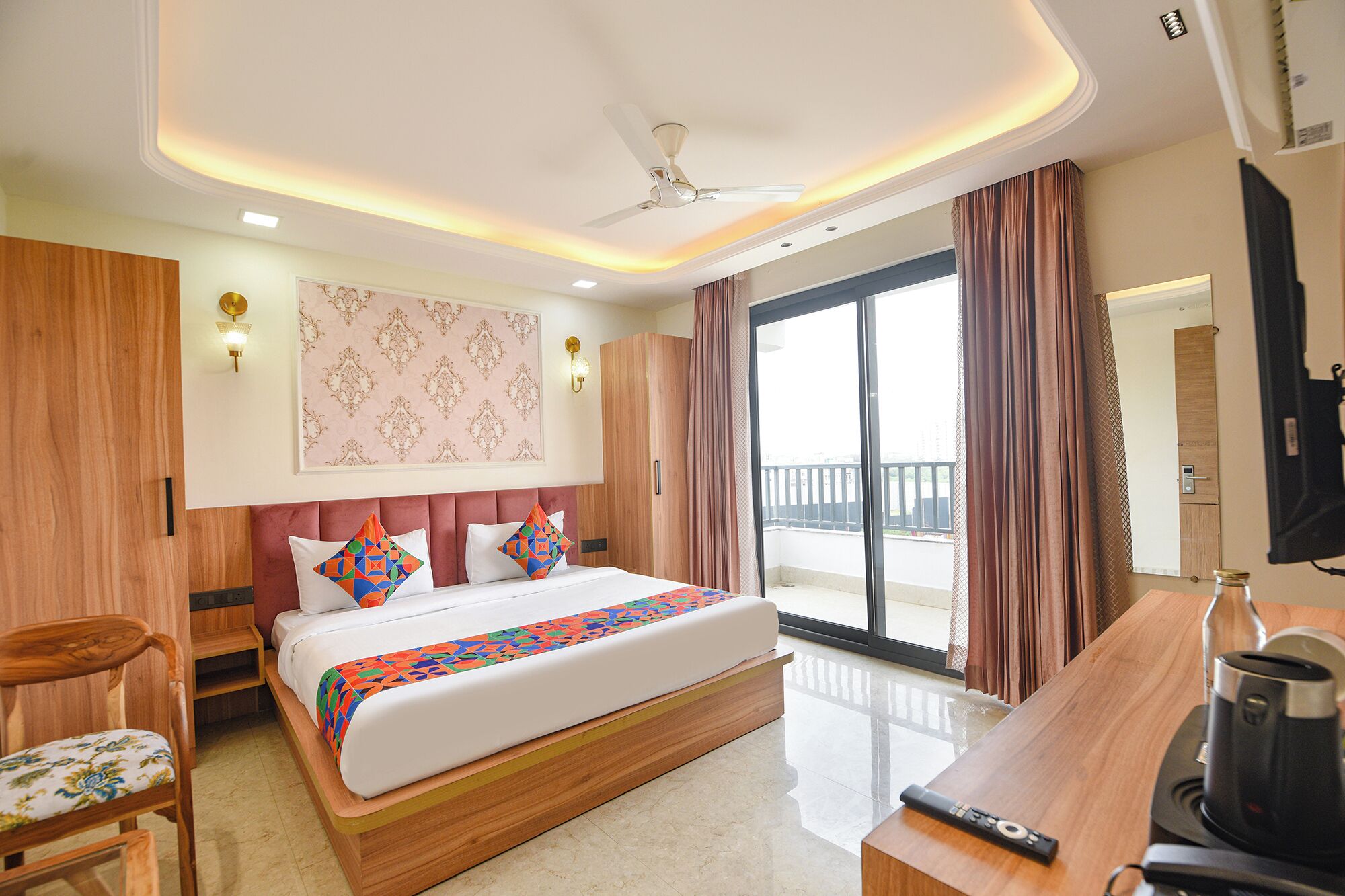 Deluxe-værelse | Egyptiske bomuldslagner, premium-sengetøj, pengeskab på værelset