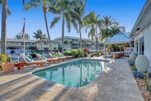 Pool - Waterfront w/Pool, Spa, Tiki Bar + 1 mile to Beach (Fort Lauderdale)