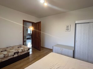 3 bedrooms, Internet