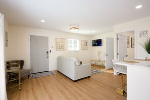 تلفزيون ذكي