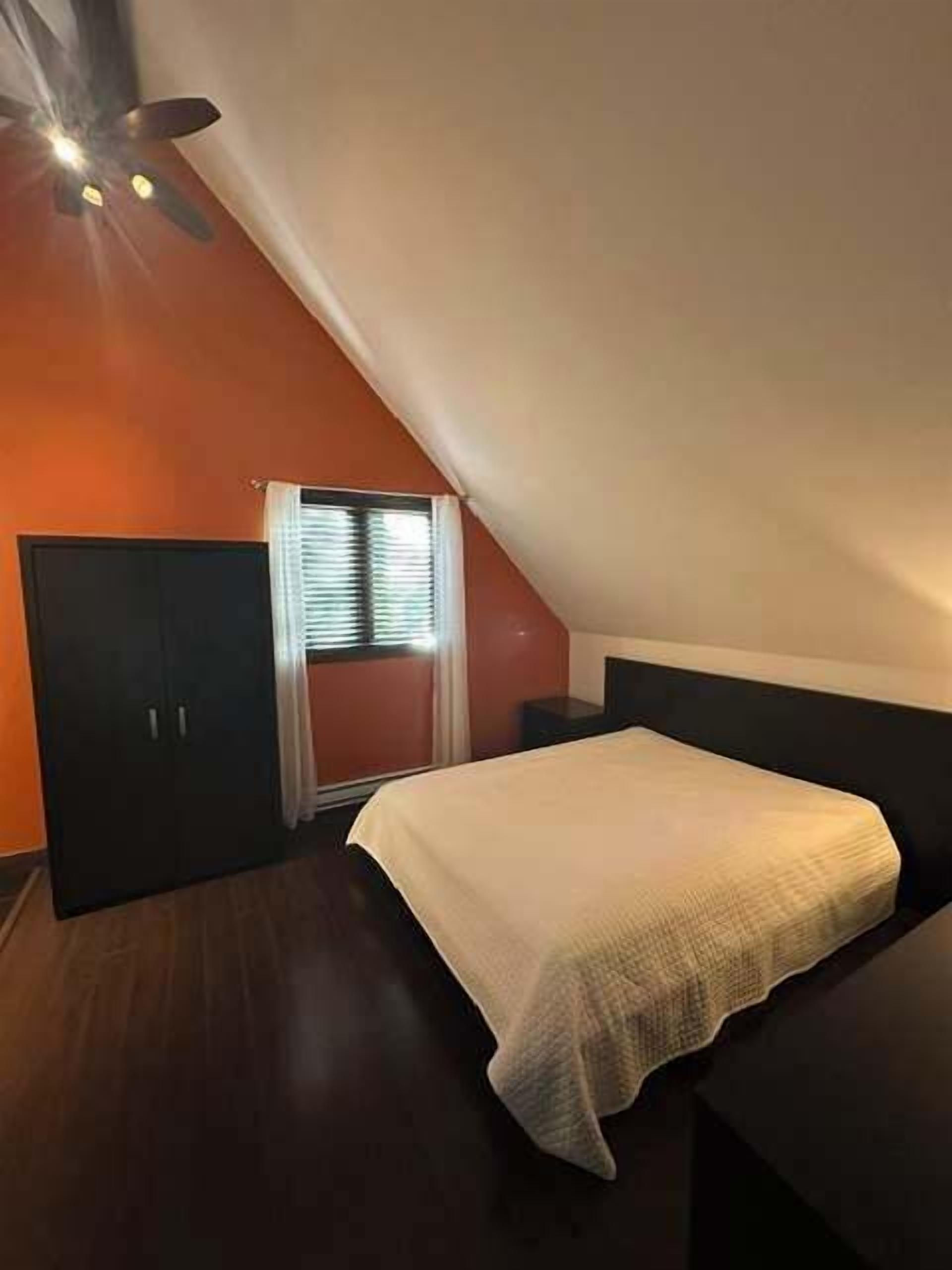 2 habitaciones, wifi y ropa de cama 