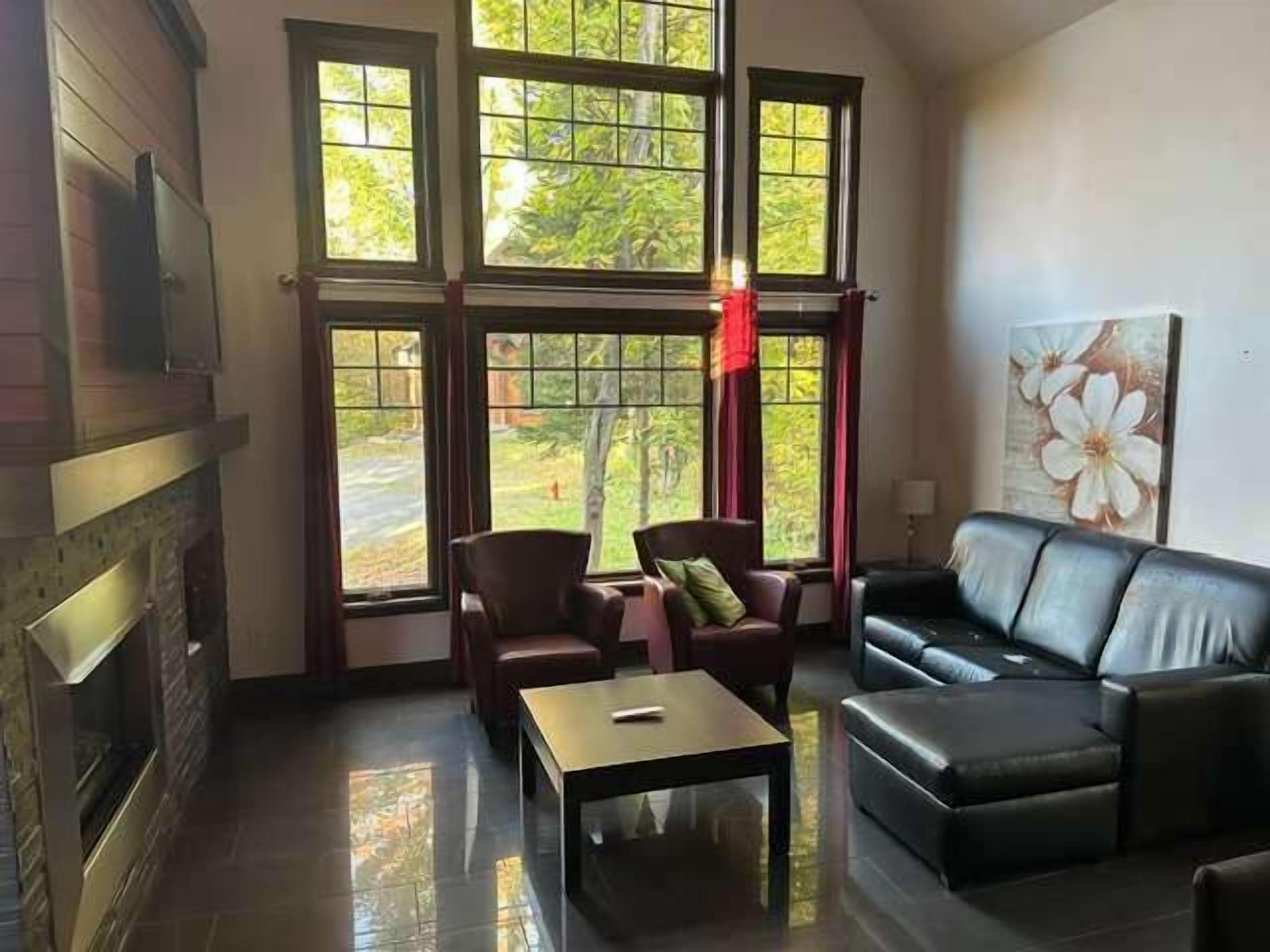 Télévision, chaîne hi-fi