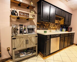 Microwave, oven, stovetop, dishwasher