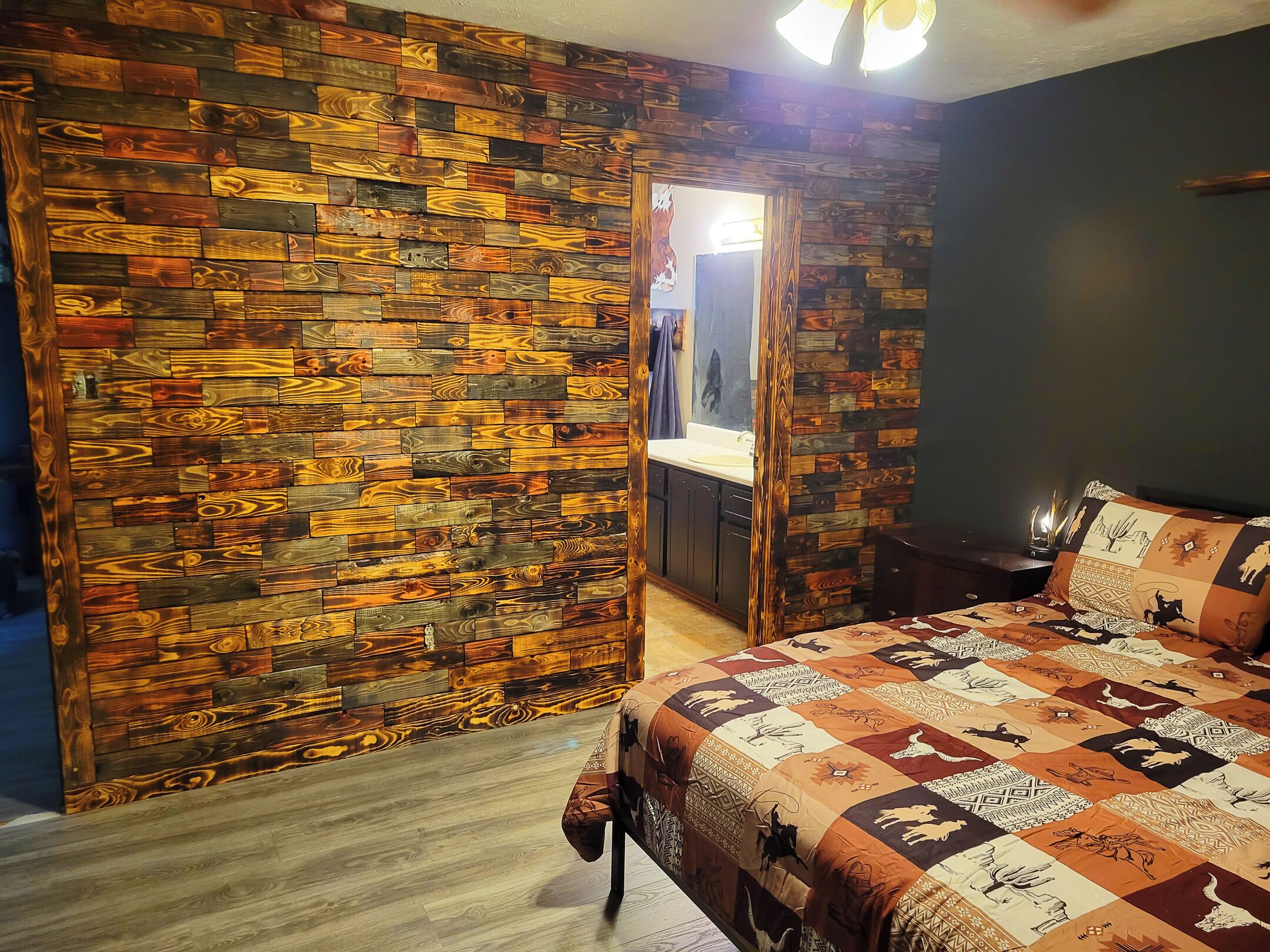 3 多间卧室、熨斗/熨衣板、免费 WiFi、床单