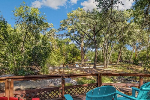 New Listing! Moab Couples Getaway | Walk to Shops & Dining