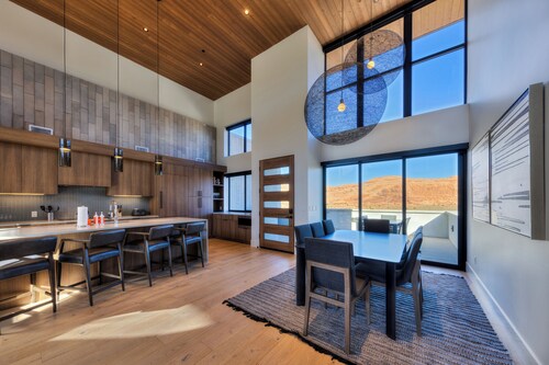 New Listing! Stargazer’s Estate | Hot Tub + Trails Outside Your Door