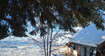 Holiday Home With Sauna, Saint-sauveur
