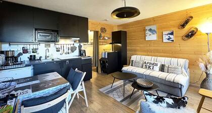 Renoviertes Studio mit Balkon und Parkplatz in Les Orres