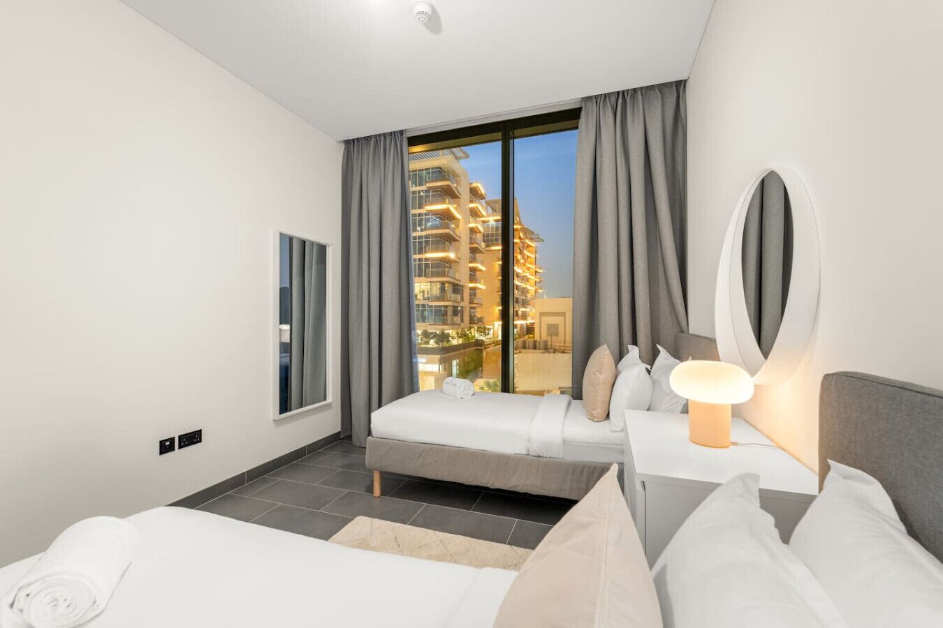 2 間睡房、熨斗/熨衫板、Wi-Fi、床單