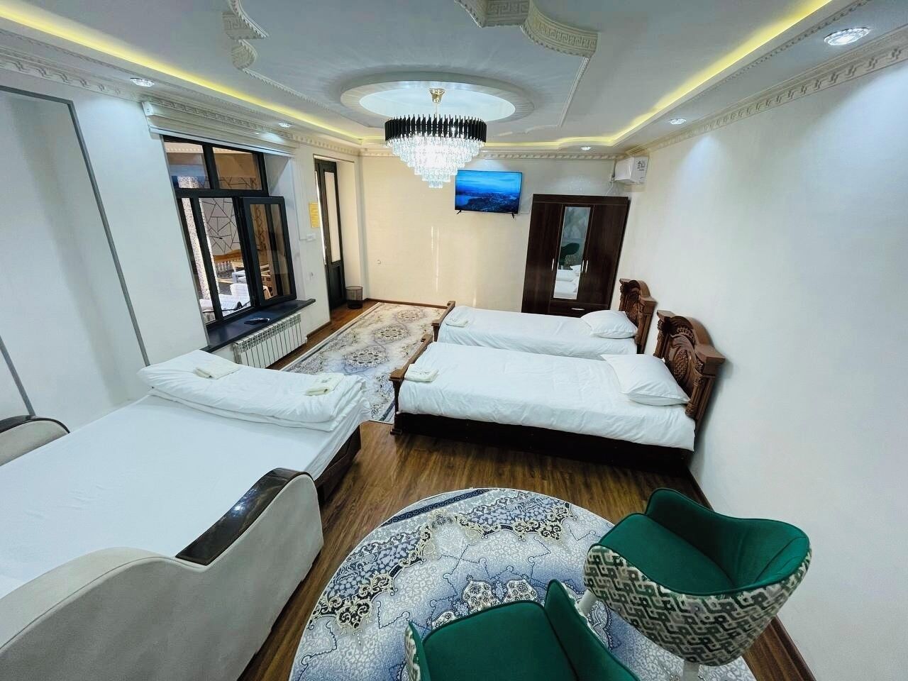 Bügeleisen/Bügelbrett, kostenloses WLAN