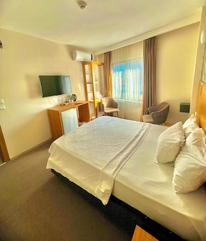 Comfort Studio Suite, City View | Desk, laptop workspace, free WiFi - Evim 16 Otel Görükle (Bursa)