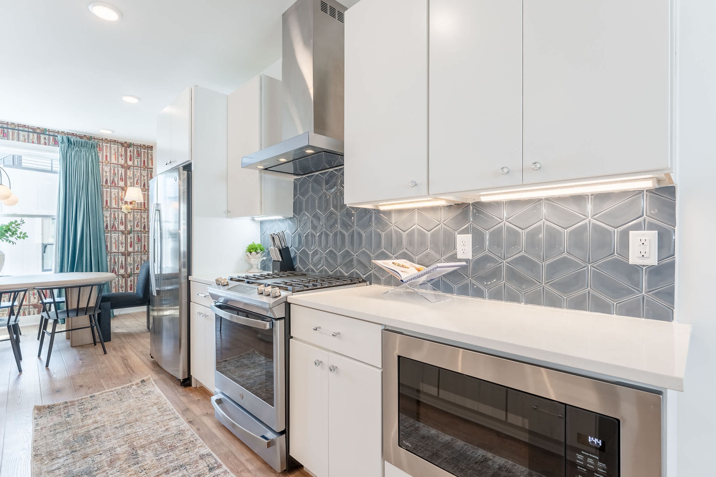 하우스 | 4 개의 침실, 인터넷