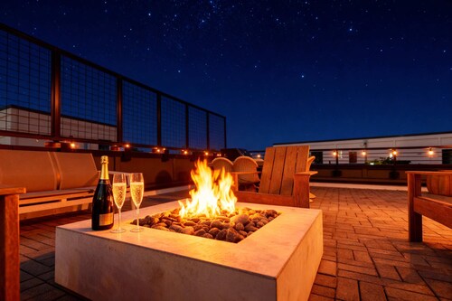 Rooftop Fire Pit Lounge Skyline DT Nash Views
