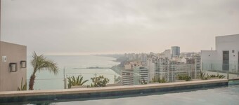 w Charming 1BR Apartment w Balcony in Barranco