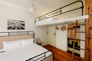 Apartment | Exterior - w Chic Loft w/ Balcony in Trendy Roma Norte (Mexico City)